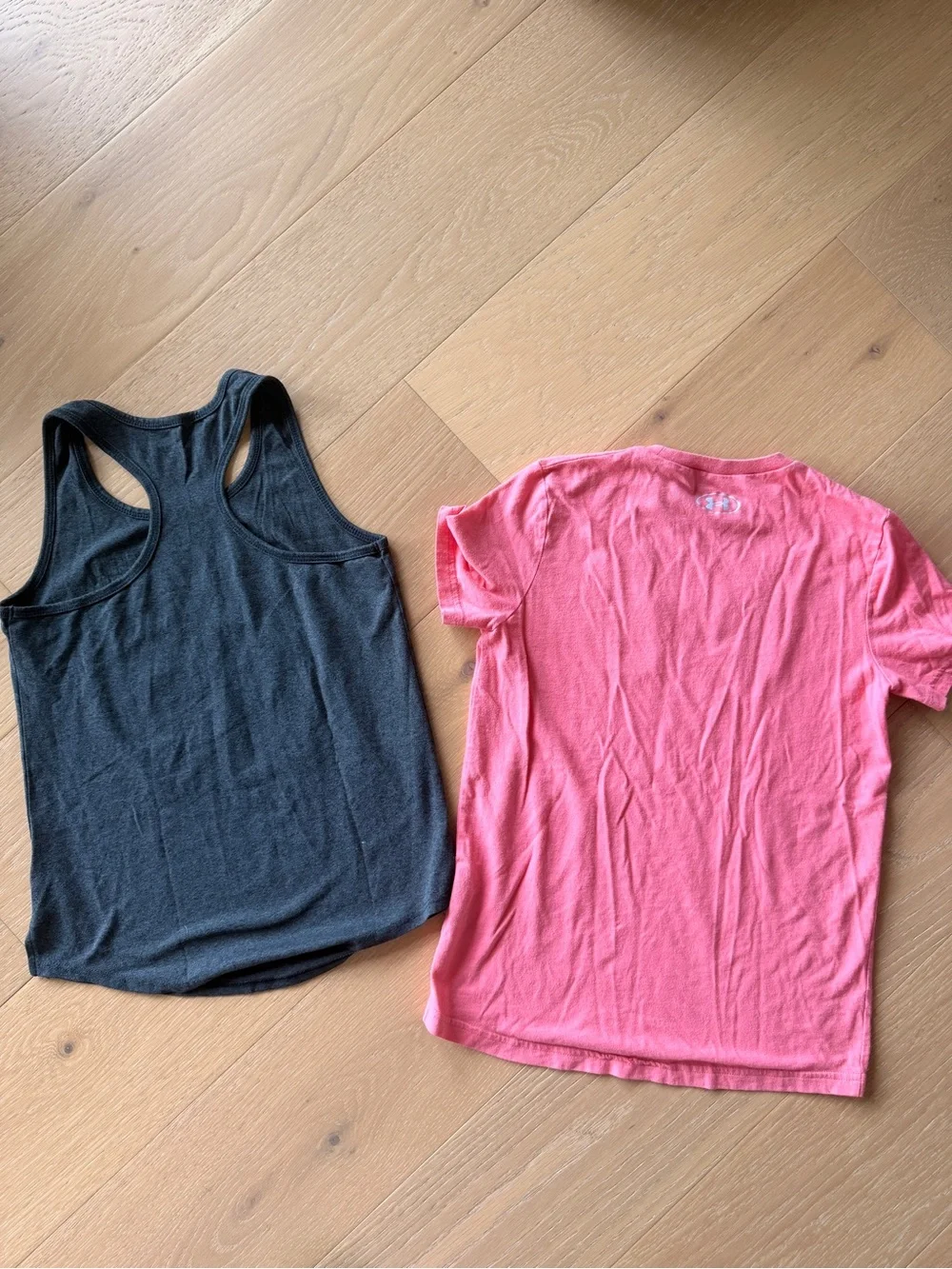 Under Armour Loose Heat Gear Shirt YM Old Navy Active Tank Top YL